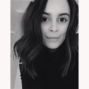 Meet your Posher, Courtney